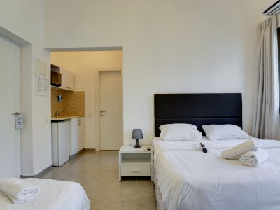rafael hotels 2013 229 1 400x300 One Bedroom Apartments 33